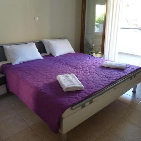 Anesis Apartments Agia Marina  Exterior photo