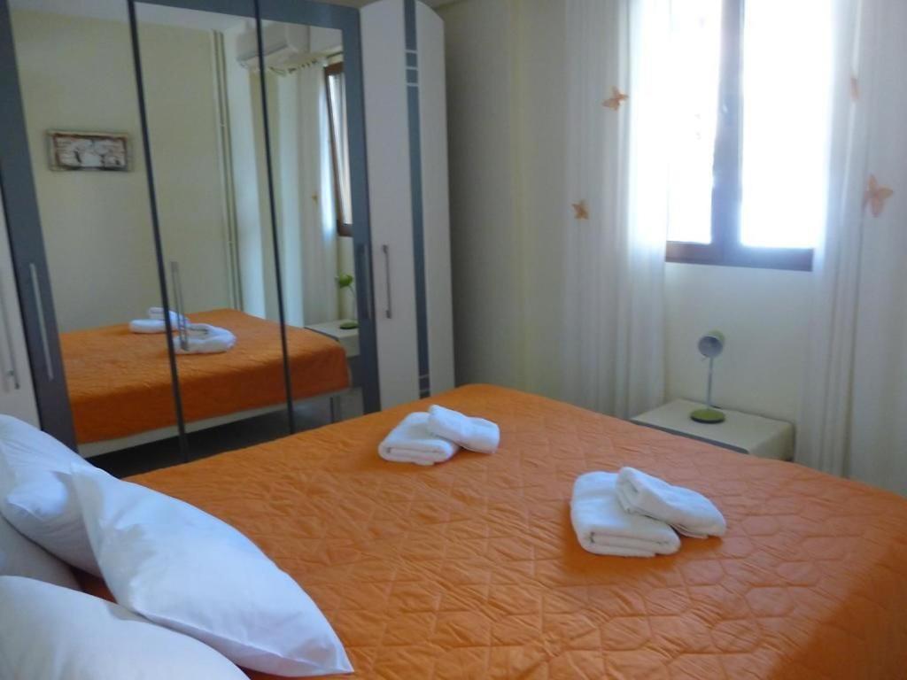 Anesis Apartments Agia Marina  Exterior photo