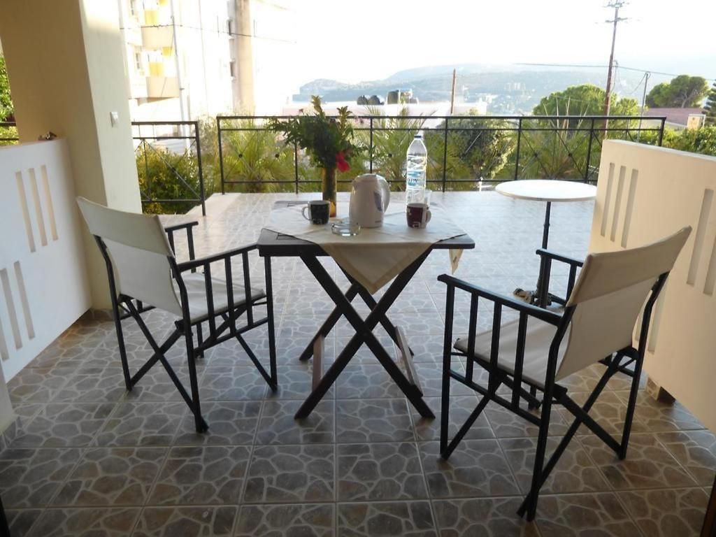 Anesis Apartments Agia Marina  Exterior photo